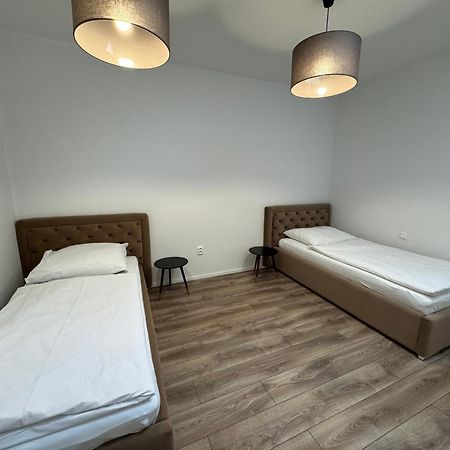 Project Ik Luxury Apartments Sered' Екстериор снимка