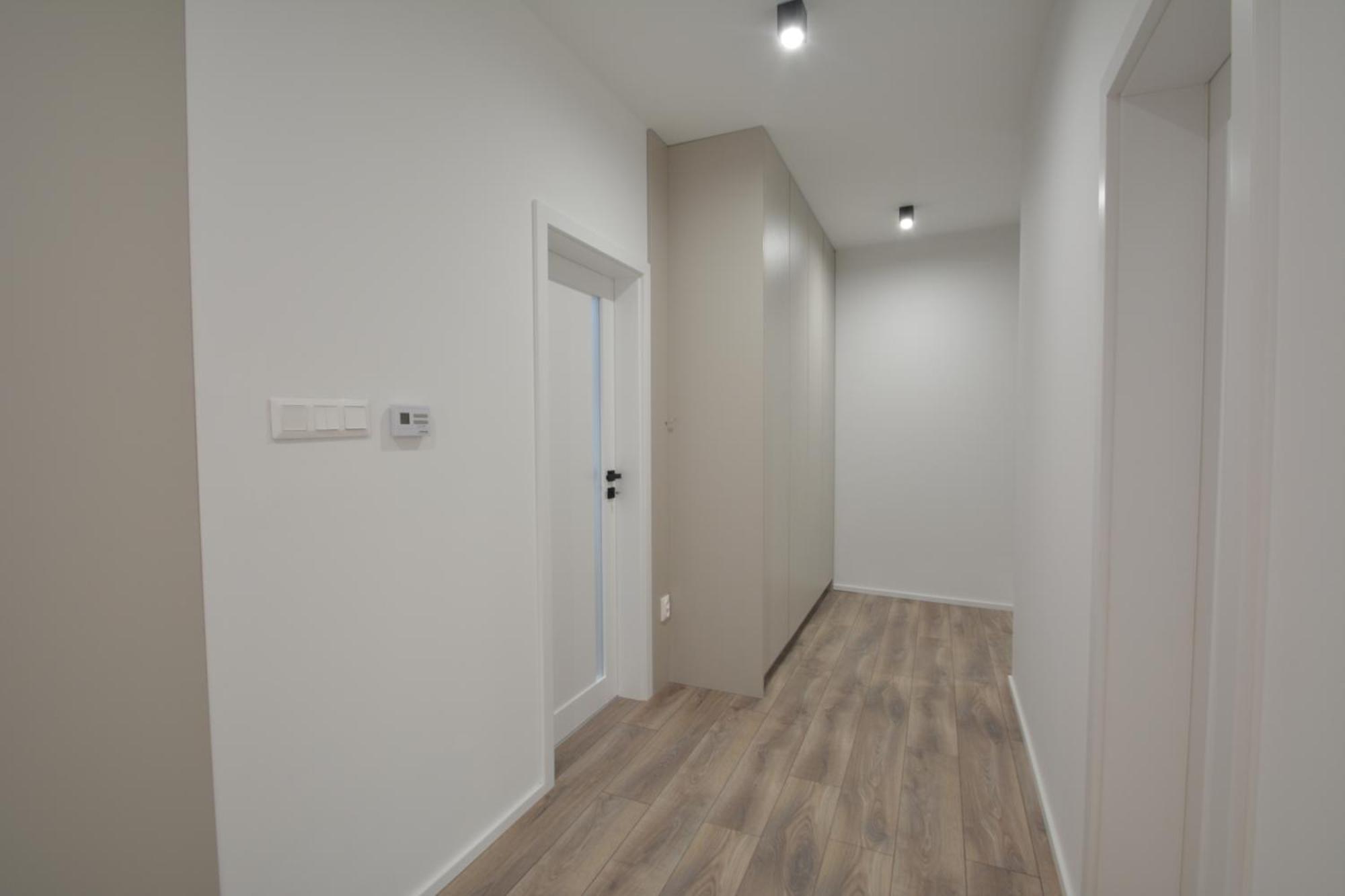 Project Ik Luxury Apartments Sered' Екстериор снимка